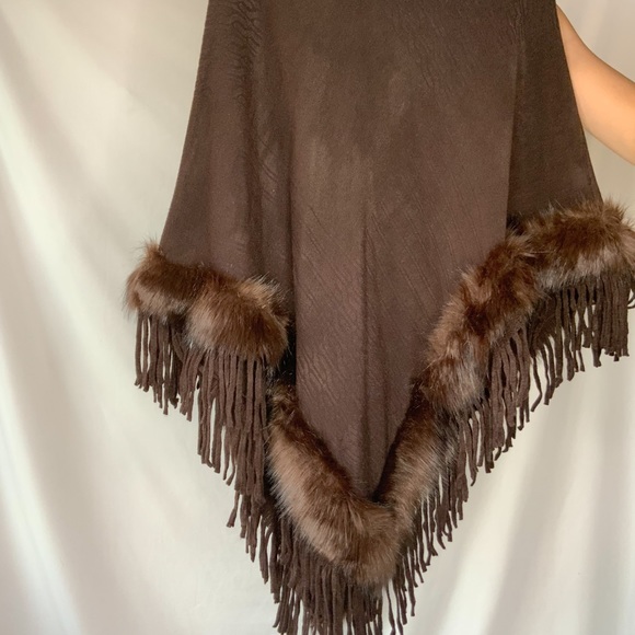 Brown faux fur tassel poncho duster - Picture 7 of 7